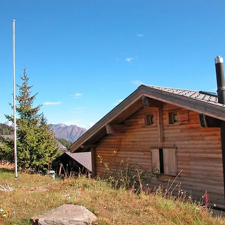 Granit Parterre דירה